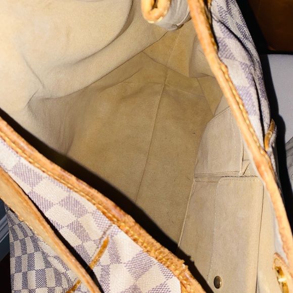 Louis Vuitton Galliera GM - Picture 4 of 16